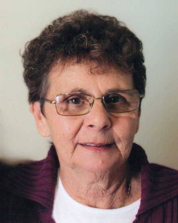 PLAYER, Estelle Elizabeth